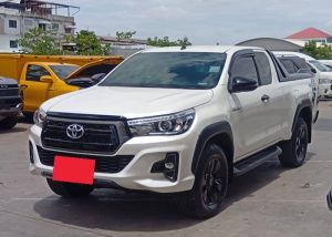 2019 TOYOTA HILUX ROCCO HIGHT SMART CAB 2.4 2WD AT White
