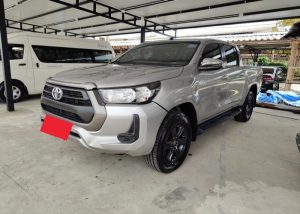 2021 TOYOTA HILUX REVO ENTRY DOUBLE CAB 2.4 2WD AT Silver