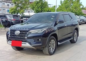 2020 TOYOTA SUV V FORTUNER 2.4 4WD AT Blue
