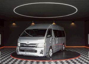 2017 TOYOTA VAN COMMUTER 3.0 2WD MT Silver