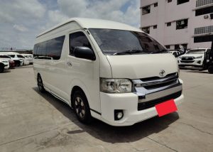2019 TOYOTA VAN COMMUTER 3.0 2WD AT White