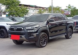 2022 TOYOTA HILUX ROCCO HIGHT DOUBLE CAB 2.8 4WD AT Black