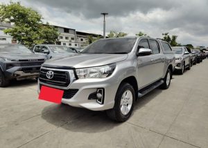 2020 TOYOTA HILUX REVO E DOUBLE CAB 2.4 2WD AT Silver