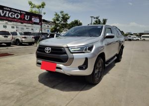 2021 TOYOTA HILUX REVO MID SMART CAB 2.4 2WD AT Silver