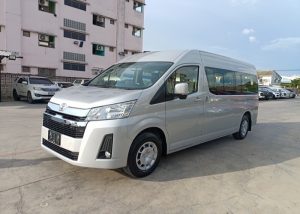 2026 TOYOTA VAN COMMUTER 2.8 2WD AT Silver