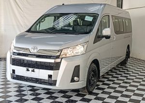 2026 TOYOTA VAN COMMUTER 2.8 2WD AT Silver