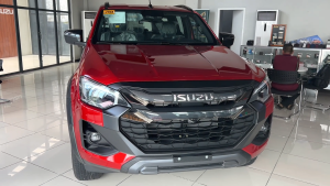 2026 ISUZU D-MAX DOUBLE CAB 3.0 2WD AT Red