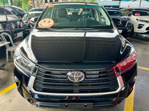 2024 TOYOTA INNOVA MPV 2.8 4WD AT Black