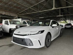 2027 TOYOTA CAMRY SEDAN 2.5 2WD CVT White