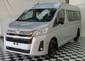 2026 TOYOTA VAN COMMUTER 2.8 2WD AT Silver