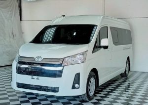 2019 TOYOTA VAN COMMUTER 2.8 2WD AT White