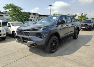 2026 TOYOTA HILUX TRAVO OVERLAND PLUS DOUBLE CAB 2.8 4WD AT Gray