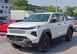 2026 TOYOTA HILUX TRAVO OVERLAND PLUS DOUBLE CAB 2.8 4WD AT White