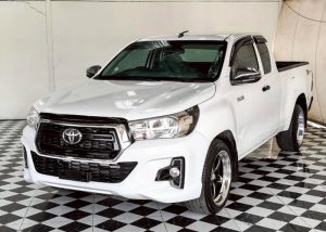 2019 TOYOTA HILUX REVO J SMART CAB 2.4 2WD MT White