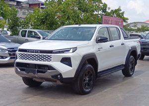 2026 TOYOTA HILUX TRAVO OVERLAND PLUS DOUBLE CAB 2.8 4WD AT White