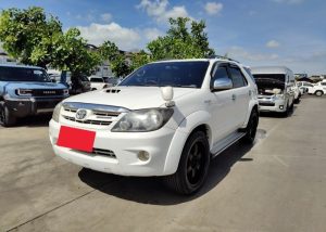 2008 TOYOTA SUV V FORTUNER 3.0 4WD AT White