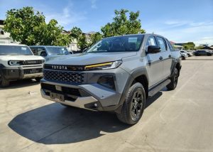 2026 TOYOTA HILUX TRAVO OVERLAND PLUS DOUBLE CAB 2.8 4WD AT Gray