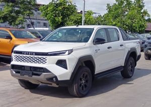 2026 TOYOTA HILUX TRAVO OVERLAND PLUS DOUBLE CAB 2.8 4WD AT White