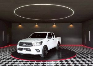 2017 TOYOTA HILUX REVO J SMART CAB 2.4 2WD MT White
