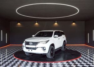 2016 TOYOTA SUV V FORTUNER 2.8 2WD AT White