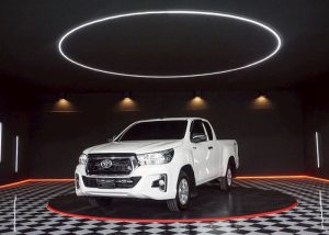 2019 TOYOTA HILUX REVO J SMART CAB 2.4 2WD MT White