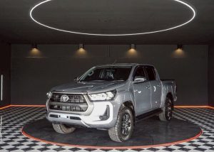 2020 TOYOTA HILUX REVO ENTRY DOUBLE CAB 2.4 2WD AT Silver