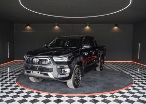 2023 TOYOTA HILUX REVO HIGHT DOUBLE CAB 2.4 2WD AT Black