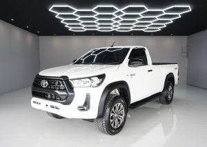 2021 TOYOTA HILUX REVO ENTRY SINGLE CAB 2.8 4WD MT White