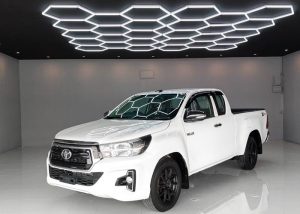 2019 TOYOTA HILUX REVO J SMART CAB 2.4 2WD MT White