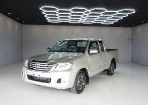 2013 TOYOTA HILUX VIGO J SMART CAB 2.7 2WD MT Silver