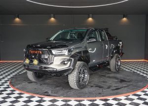 2018 TOYOTA HILUX REVO J SMART CAB 2.4 4WD MT bronze