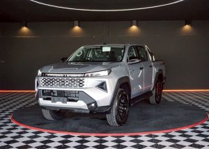 2026 TOYOTA HILUX TRAVO 4TREX PREMIUM DOUBLE CAB 2.8 4WD MT Silver