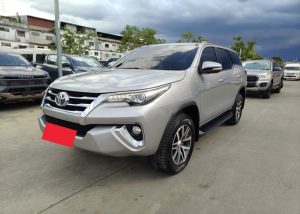 2017 TOYOTA SUV V FORTUNER 2.4 2WD AT Silver