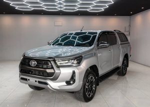 2021 TOYOTA HILUX REVO MID DOUBLE CAB 2.4 4WD MT Silver