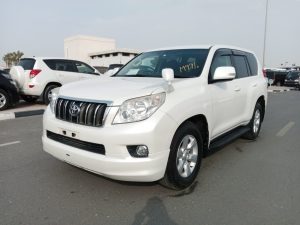 2011 TOYOTA LAND CRUISER SUV 2.7 4WD AT White