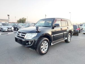2013 MITSUBISHI PAJERO SUV 3.2 4WD AT Black