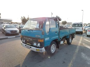 1986 TOYOTA DYNA TRUCK 3.0 2WD MT Blue