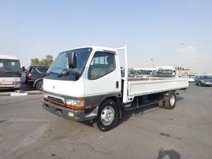 1997 MITSUBISHI CANTER TRUCK 4.6 2WD MT White