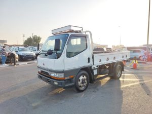 1999 MITSUBISHI CANTER TRUCK 4.6 2WD MT White