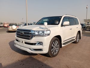 2016 TOYOTA LAND CRUISER SUV 4.6 4WD AT White