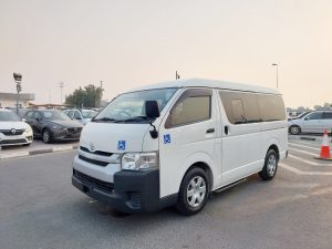 2014 TOYOTA COMMUTER VAN 2.7 2WD AT White