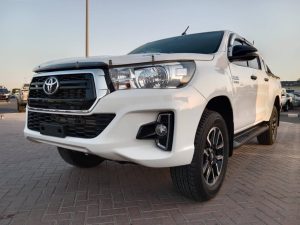 2019 TOYOTA HILUX PICK UP 2.8 4WD AT White