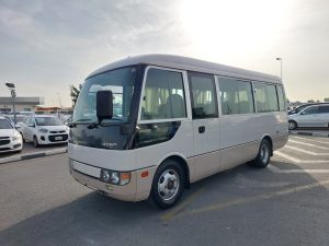 2002 MITSUBISHI ROSA MINI BUS 5.2 2WD AT White