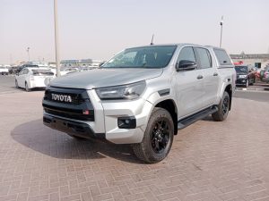 2019 TOYOTA HILUX PICK UP 2.8 4WD AT Silver