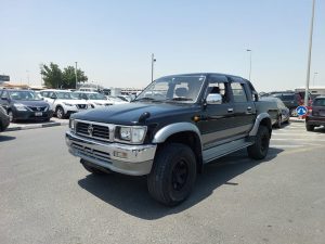 1996 TOYOTA HILUX PICK UP 2.4 4WD AT Black