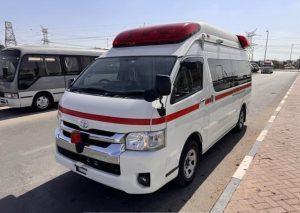 2015 TOYOTA HIACE AMBULANCE VAN 2.7 2WD AT White