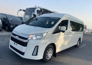 2022 TOYOTA COMMUTER VAN 2.8 2WD AT White