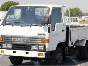 1993 TOYOTA DYNA TRUCK 3.7 2WD MT White
