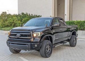 2015 TOYOTA TUNDRA PICK UP 5.7 4WD AT Black
