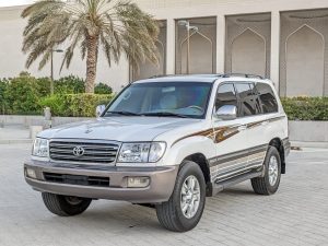 2004 TOYOTA LAND CRUISER SUV 4.7 4WD AT Silver
